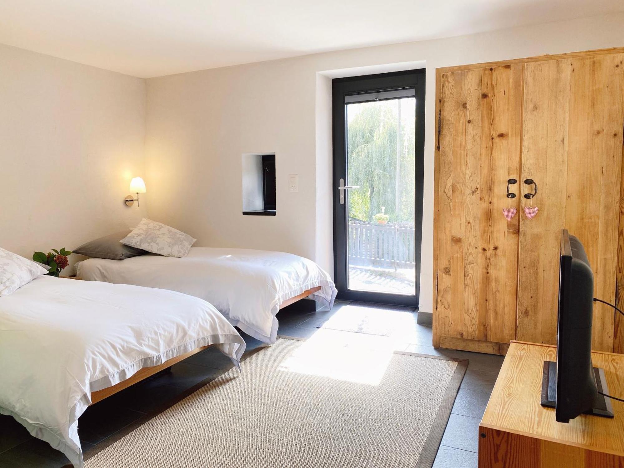 La Petite Grange Villa วิลลาร์-ซูร์-โอลง ภายนอก รูปภาพ